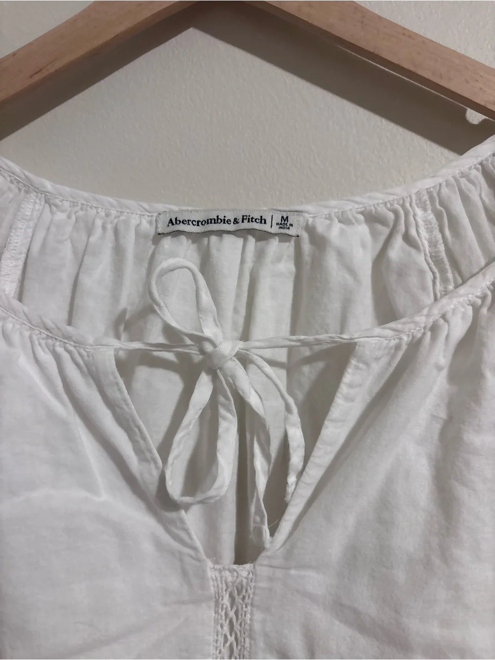 Abercrombie & Fitch White Lace-Trim Peasant Top